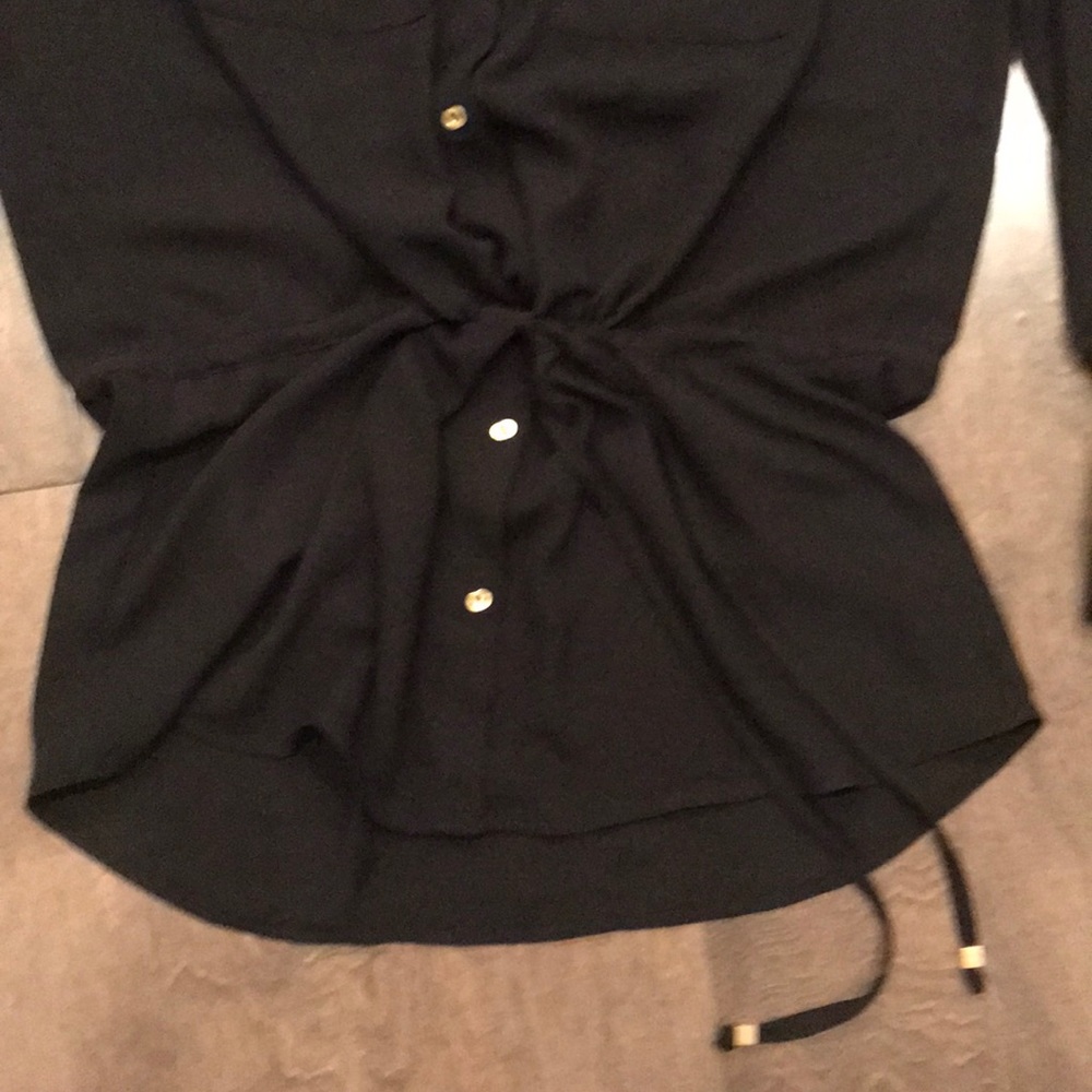 Blouse - Picture 2 of 3